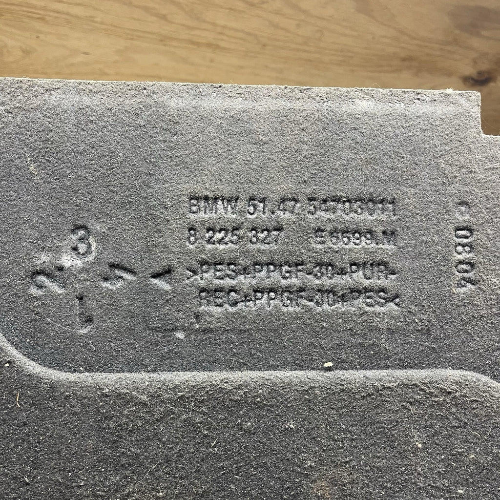 ☑️ 98-06 Bmw E46 3 Series Rear Trunk Luggage Compartment Carpet Mat Liner OEM