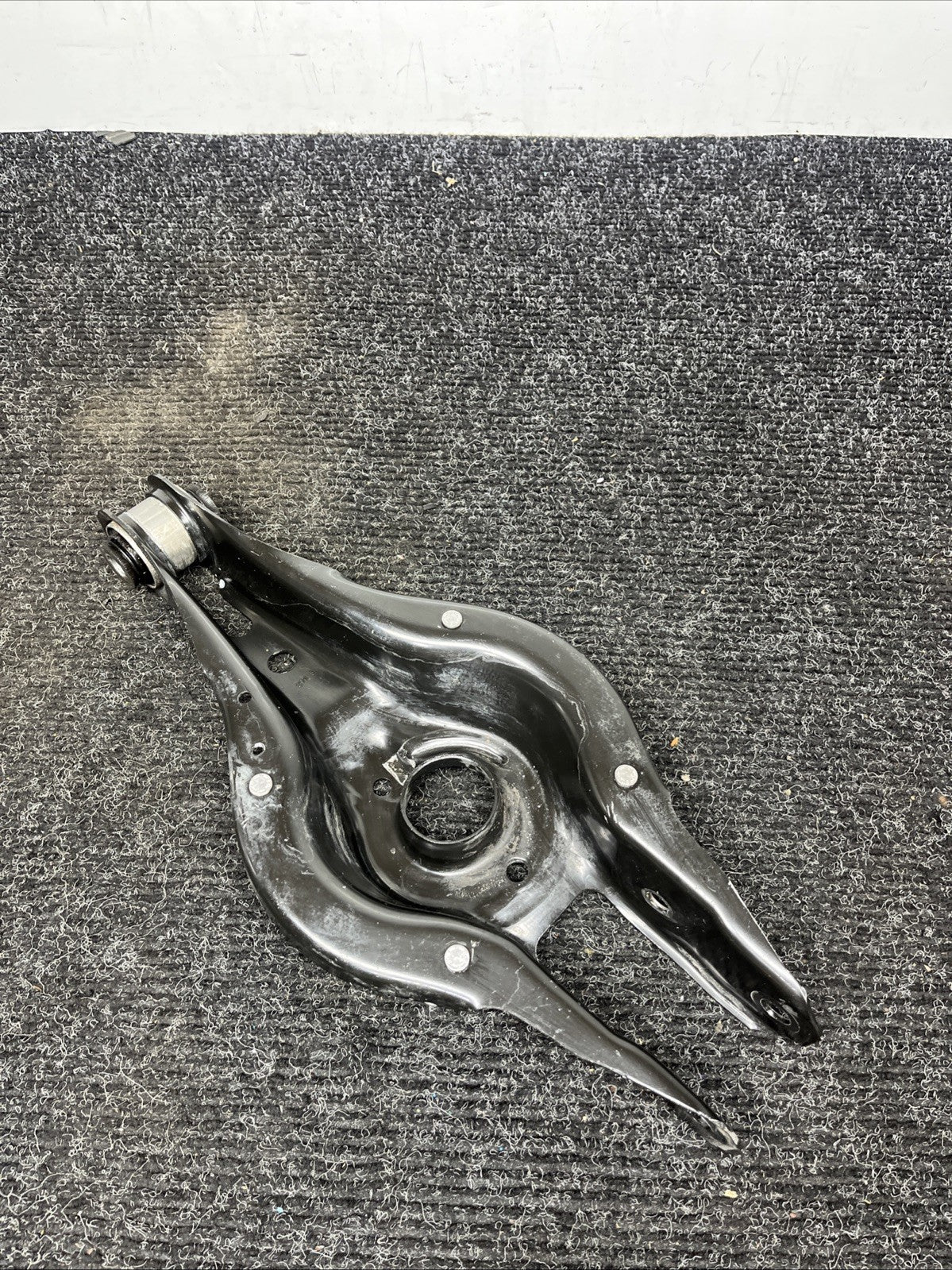 ☑️ 13-20 BMW 340i 330i 328i 335 F30 F31 Rear Lower Control Arm Roll Over Strut
