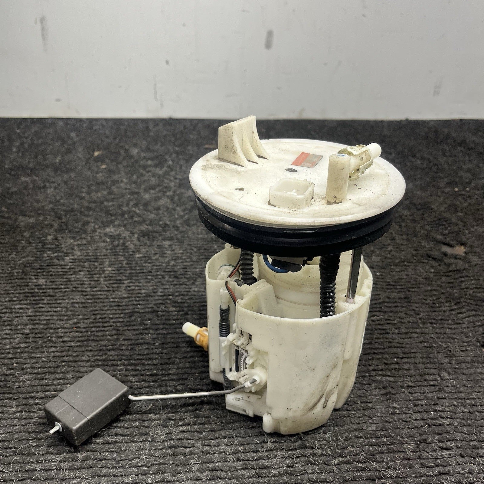 ☑️ 2013-2019 Scion Subaru FRS BRZ Fuel Pump Assembly 42021CA000 OEM