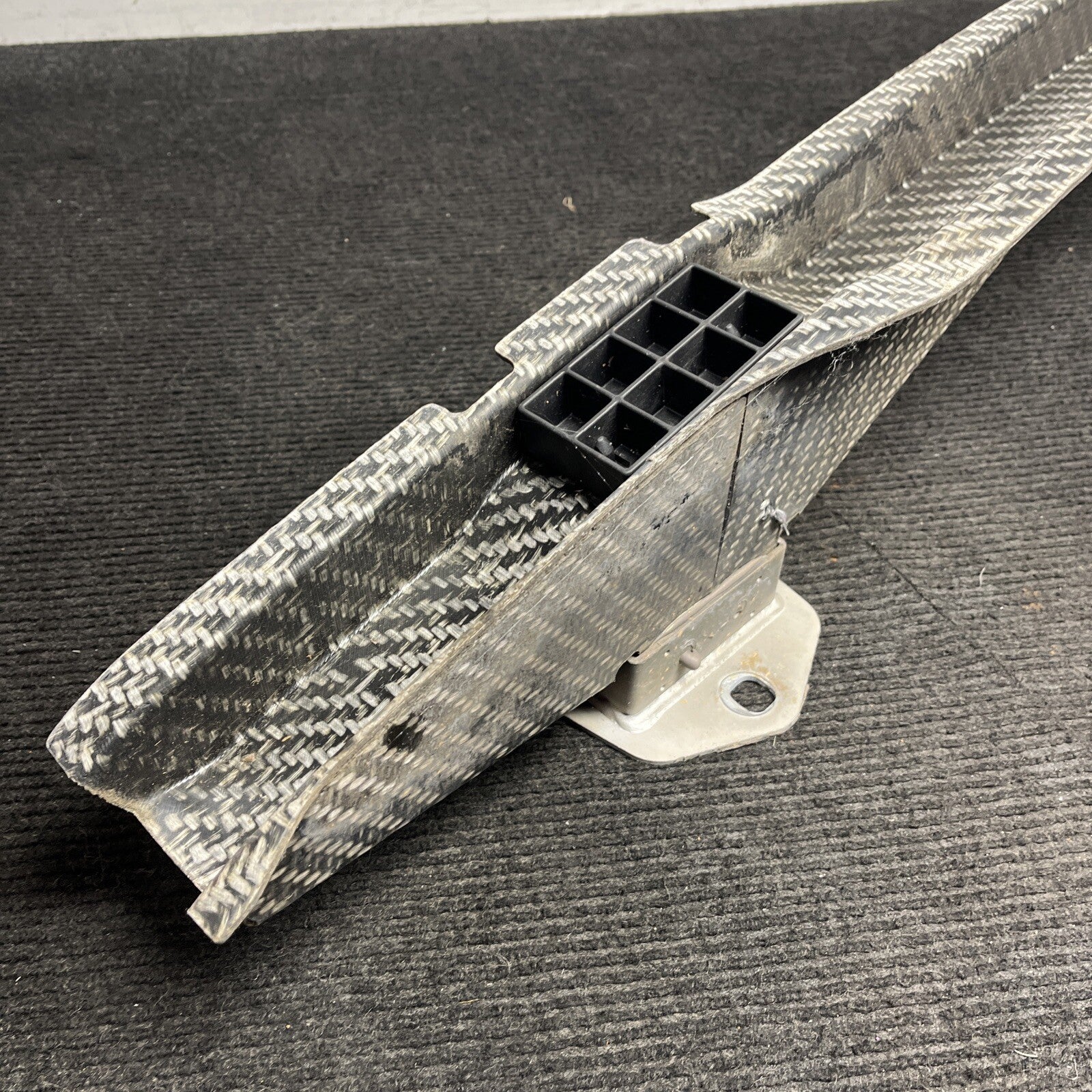 ☑️ 08-13 OEM BMW E92 E93 M3 Coupe Rear Bumper Reinforcement Rebar Carbon Fiber