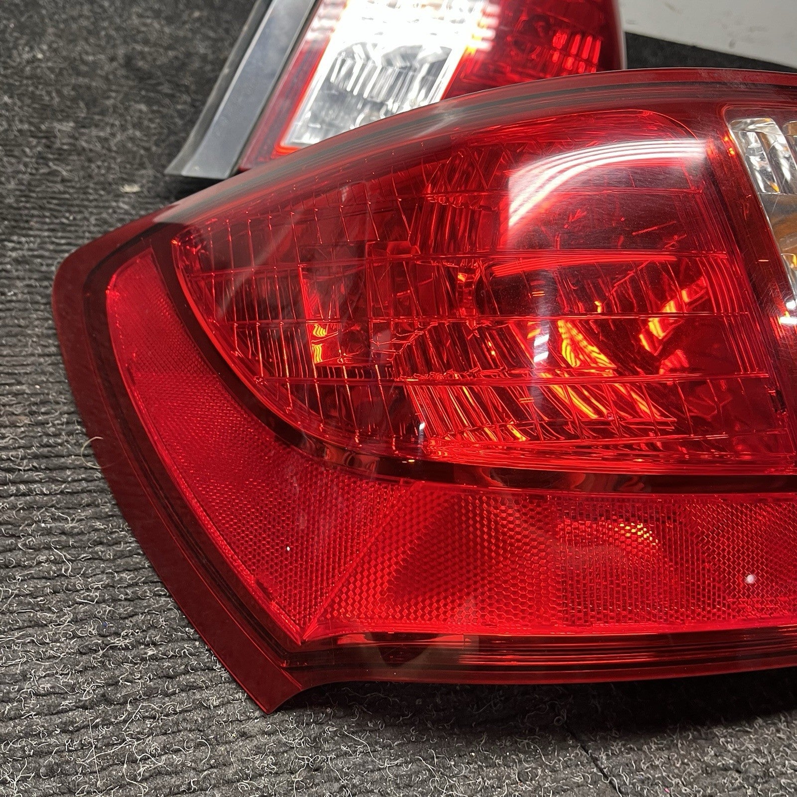☑️ 2008-2011 Subaru Impreza WRX Sedan OEM Rear Tail Lights Left & Right