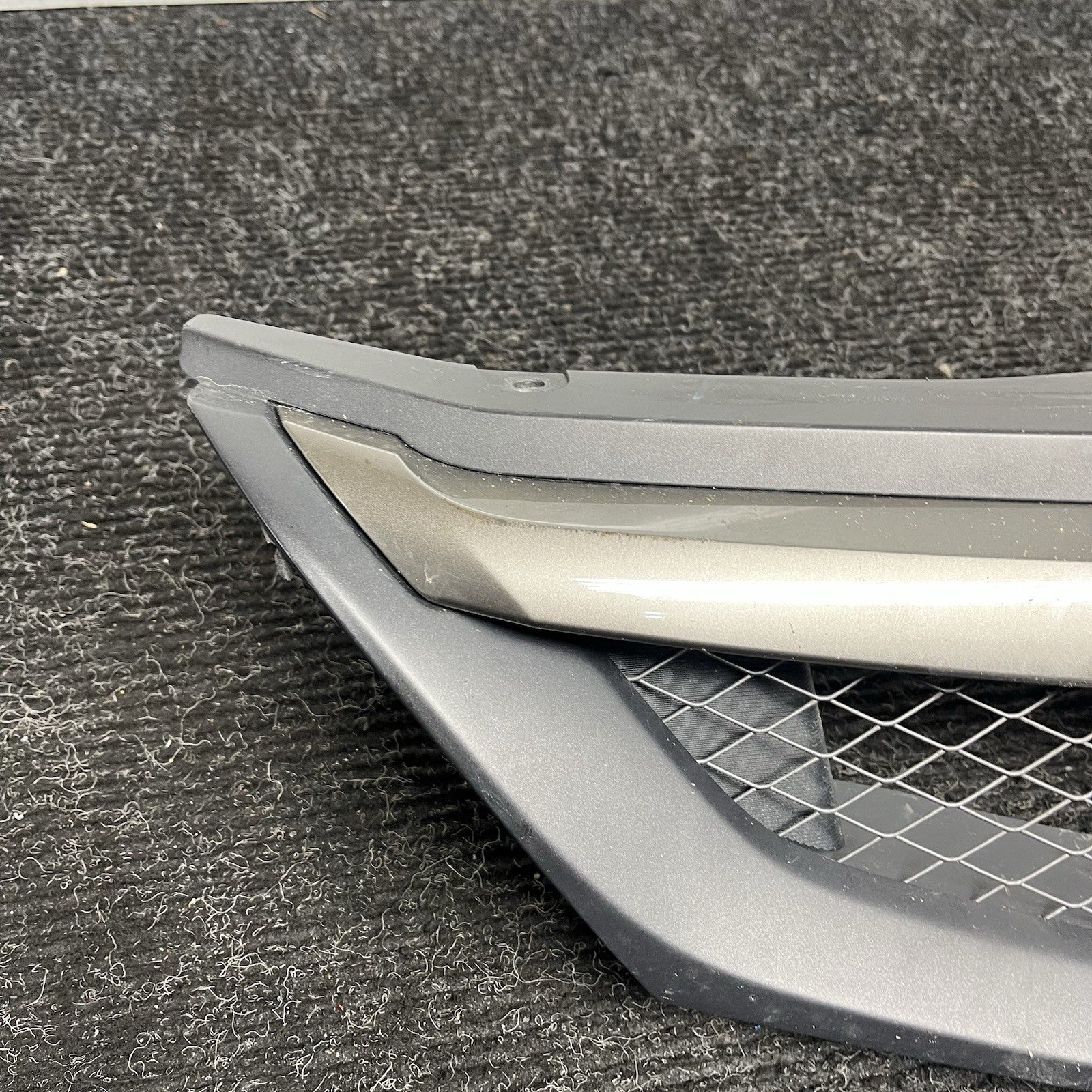 ☑️ OEM 2008-2012 Subaru Impreza WRX Gray Sport Grille Subaru Logo