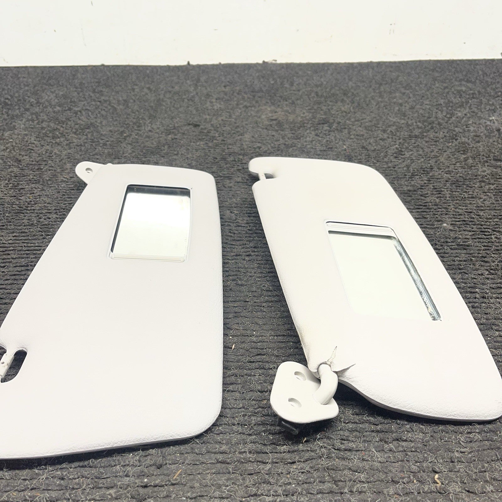 ☑️ 1995-1999 BMW E36 Coupe Sedan Sun Visor Pair Grey Vinyl Left Right OEM