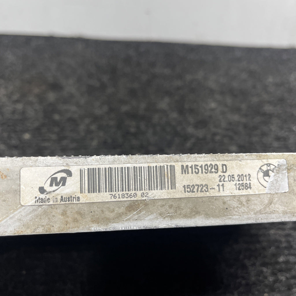 ☑️ OEM 2012-2016 BMW 335i Engine Oil Cooler RADIATOR 17217618360