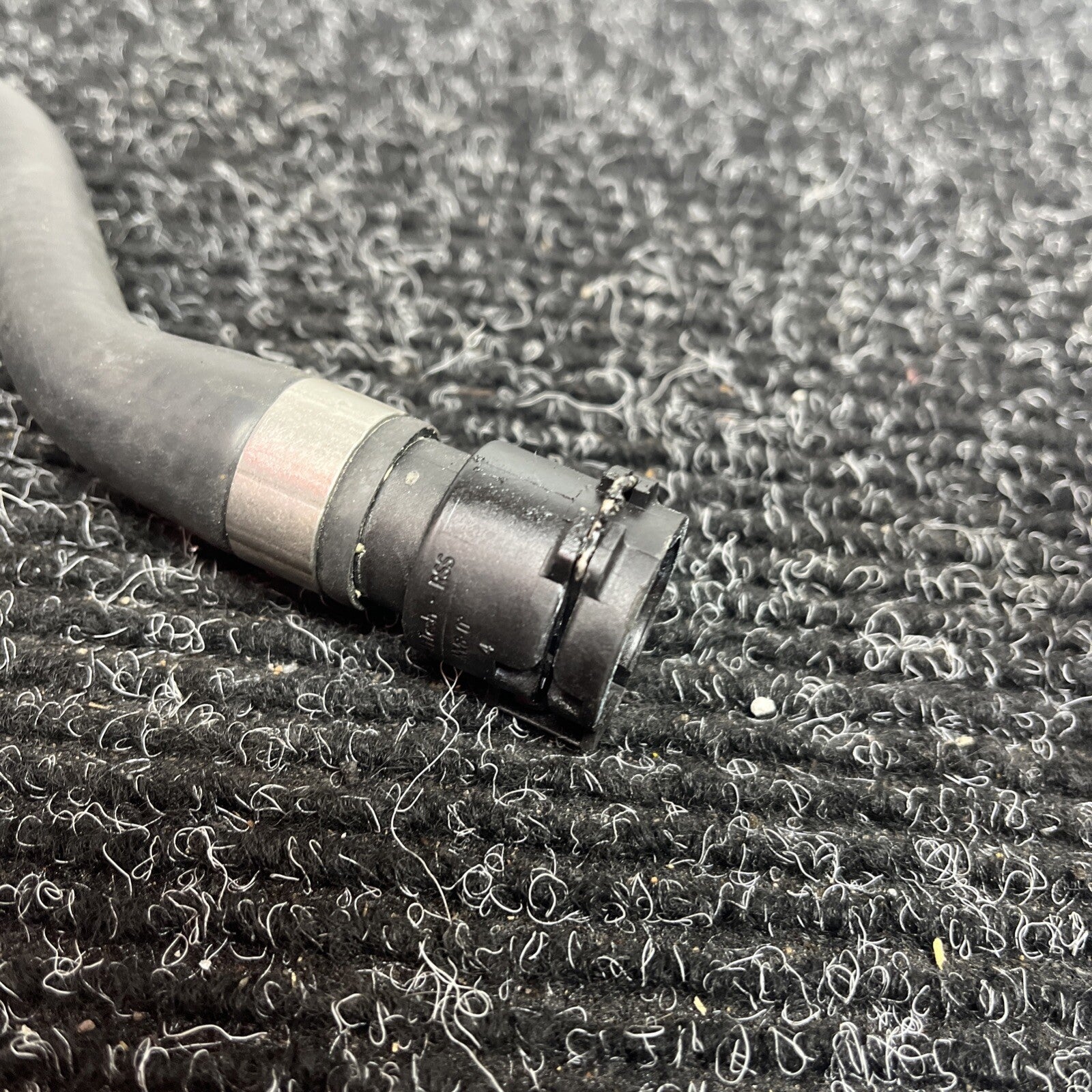 ☑️ 08-10 BMW E60 535i N54 Upper Radiator Coolant Hose Pipe Line 7599452 OEM