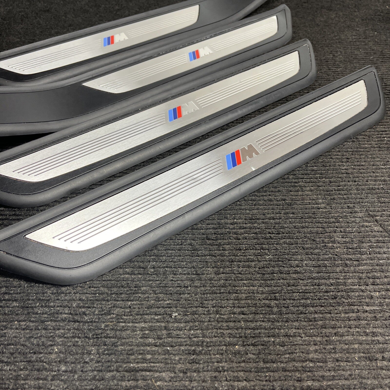 ☑️ 2010 BMW 750i SET OF 4 M SPORT DOOR SCUFF SILL PLATES TRIM COVER OEM