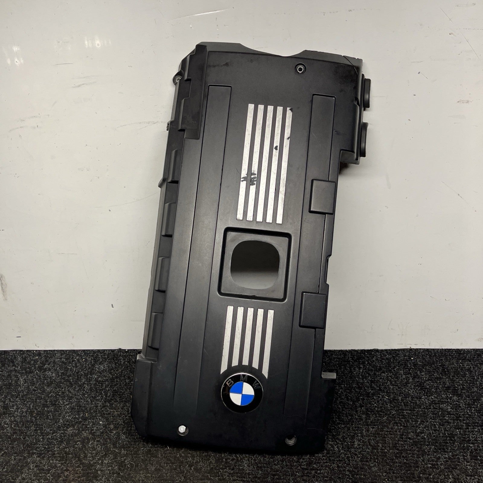 ☑️ OEM BMW E88 E90 E92 E93 Engine Cover N54 Head Cylinder Ignition Coil Covering