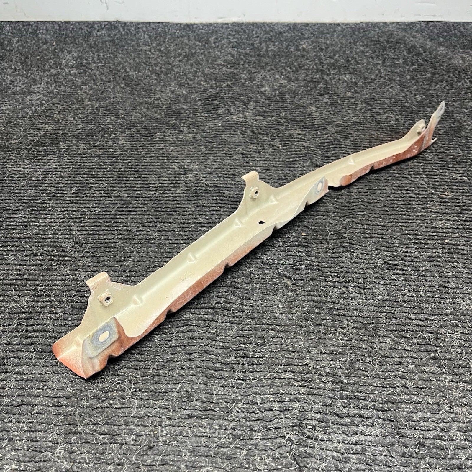 ☑️ 2013-2020 Scion FRS Subaru BRZ 86 Front RH Right Side Fender Bracket
