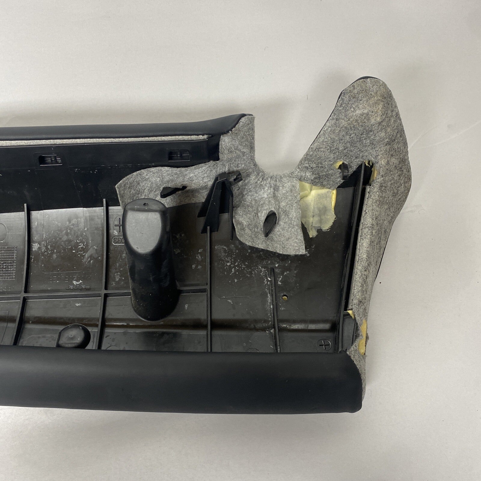 ☑️ 2008 - 2013 BMW E93 LCI M3 3 SERIES REAR LEFT SEAT BOLSTER 9113033