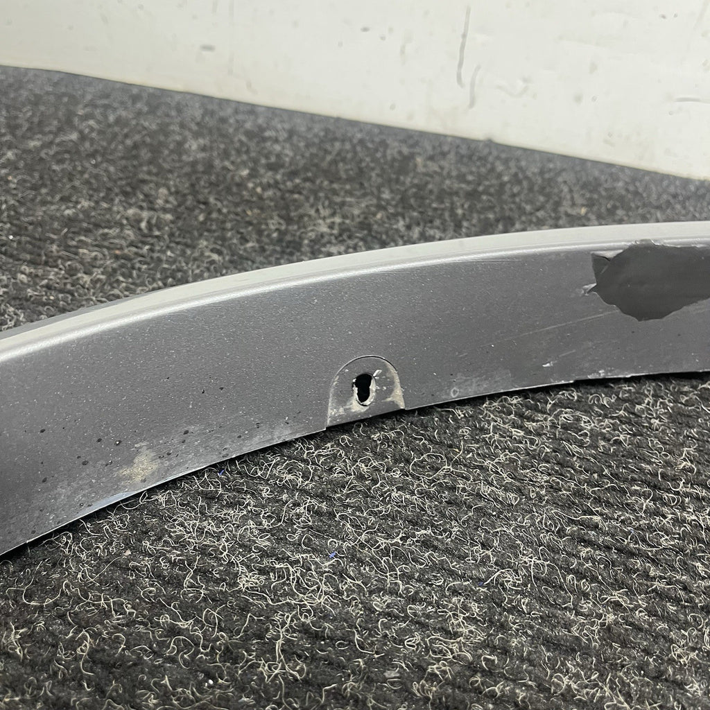 ☑️ 2010-2013 BMW E70 X5 M Sport Front Right Fender Panel Wheel Arch Molding OEM