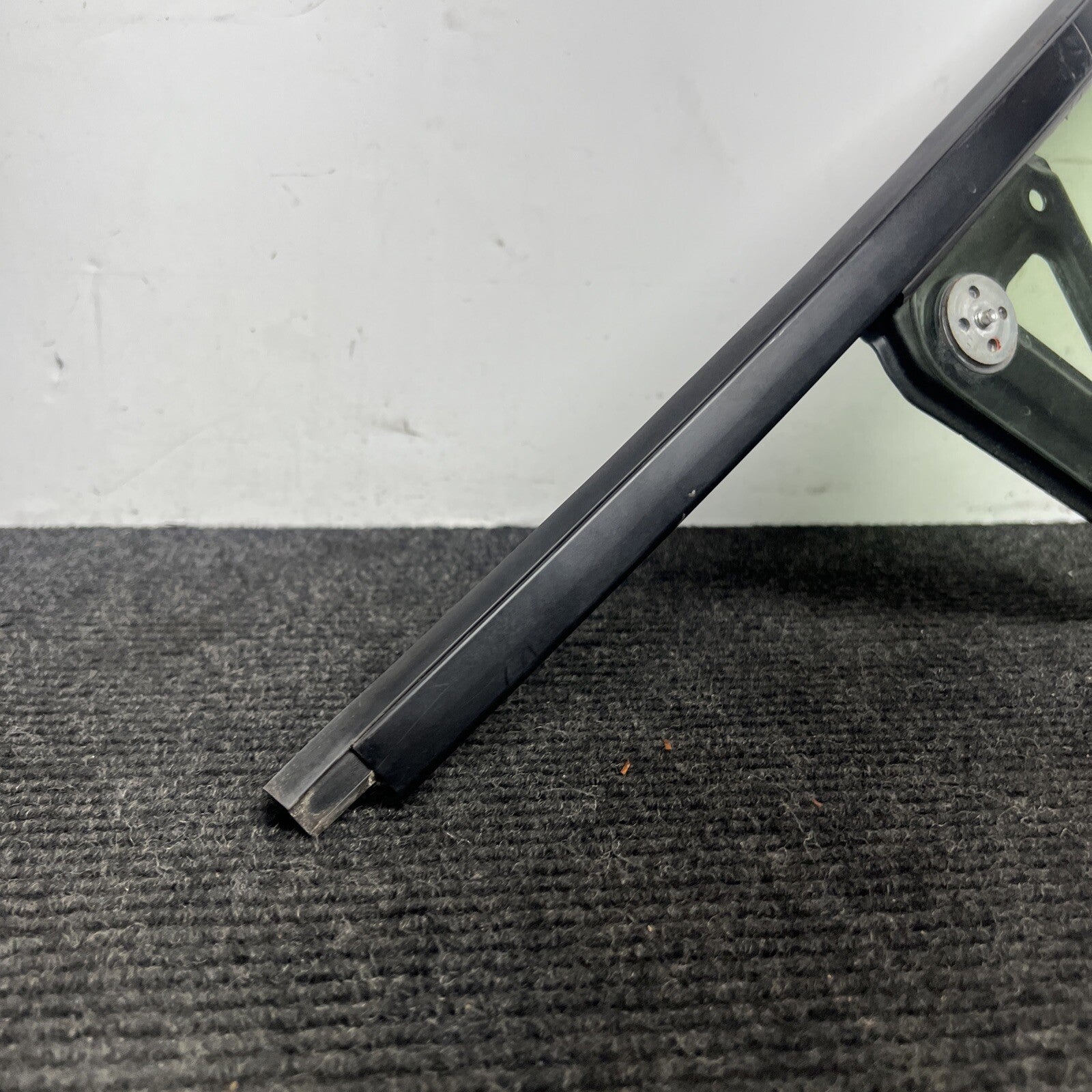 ☑️ 2013-2019 FRS 86 BRZ FRONT RIGHT PASS SIDE DOOR WINDOW CORNER GLASS OEM