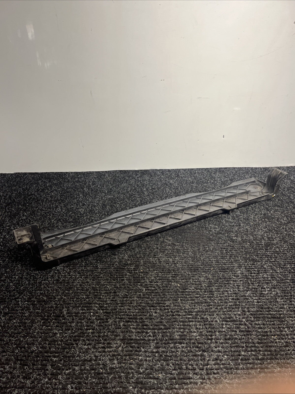 ☑️ 07-18 BMW X5 X6 Front Upper Radiator Carrier Support Bracket Cover Panel Oem