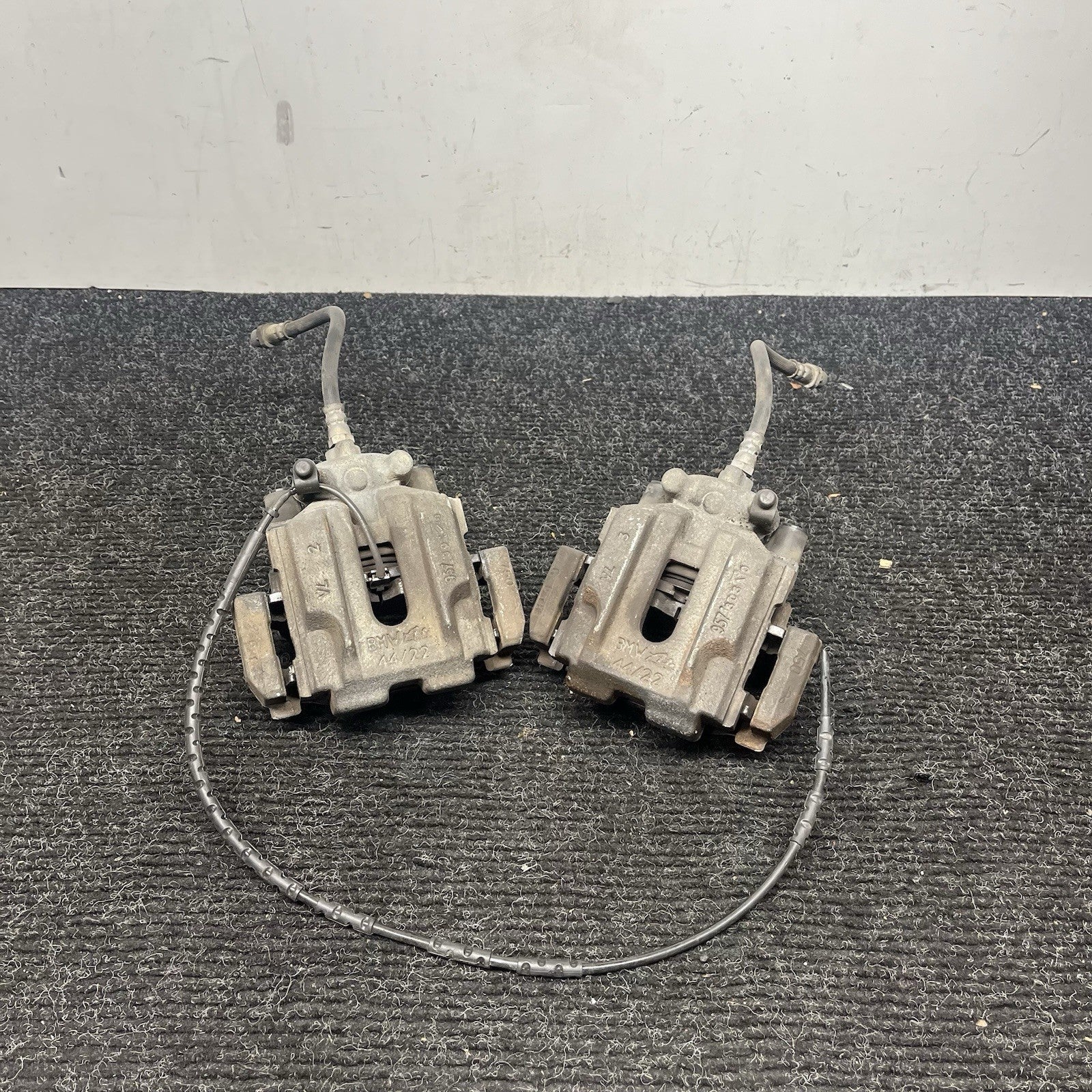 ☑️ 07-13 OEM BMW E90 E92 E93 335I Rear Left & Right Brake Calipers Pair Set