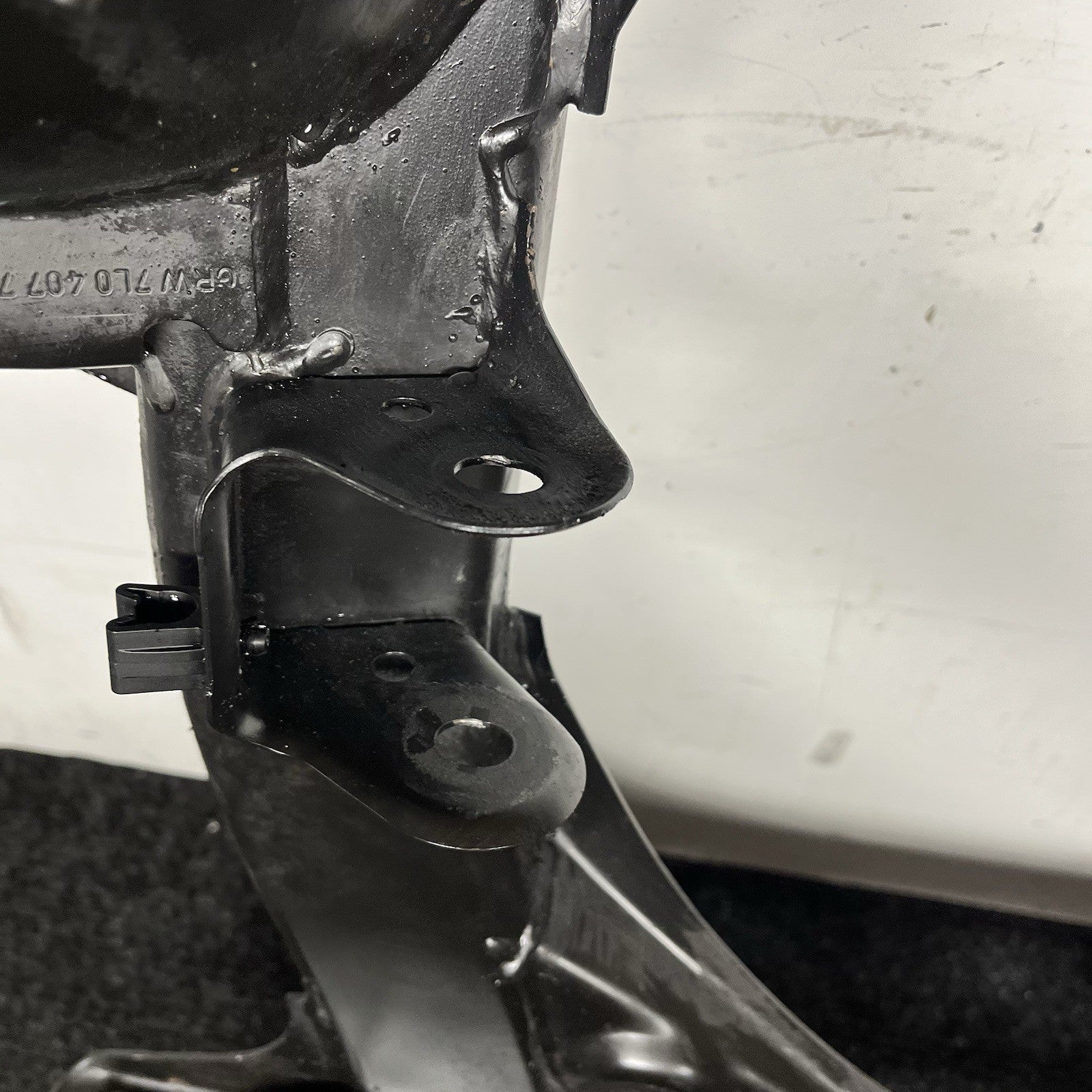 ☑️ 07-15 Audi Q7 Front Suspension Crossmember Subframe Genuine OEM 7L0499030T