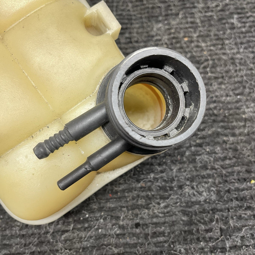 ☑️ 1982-1994 BMW E30 318i 325i 1712641 Coolant Expansion Reservoir Tank OEM