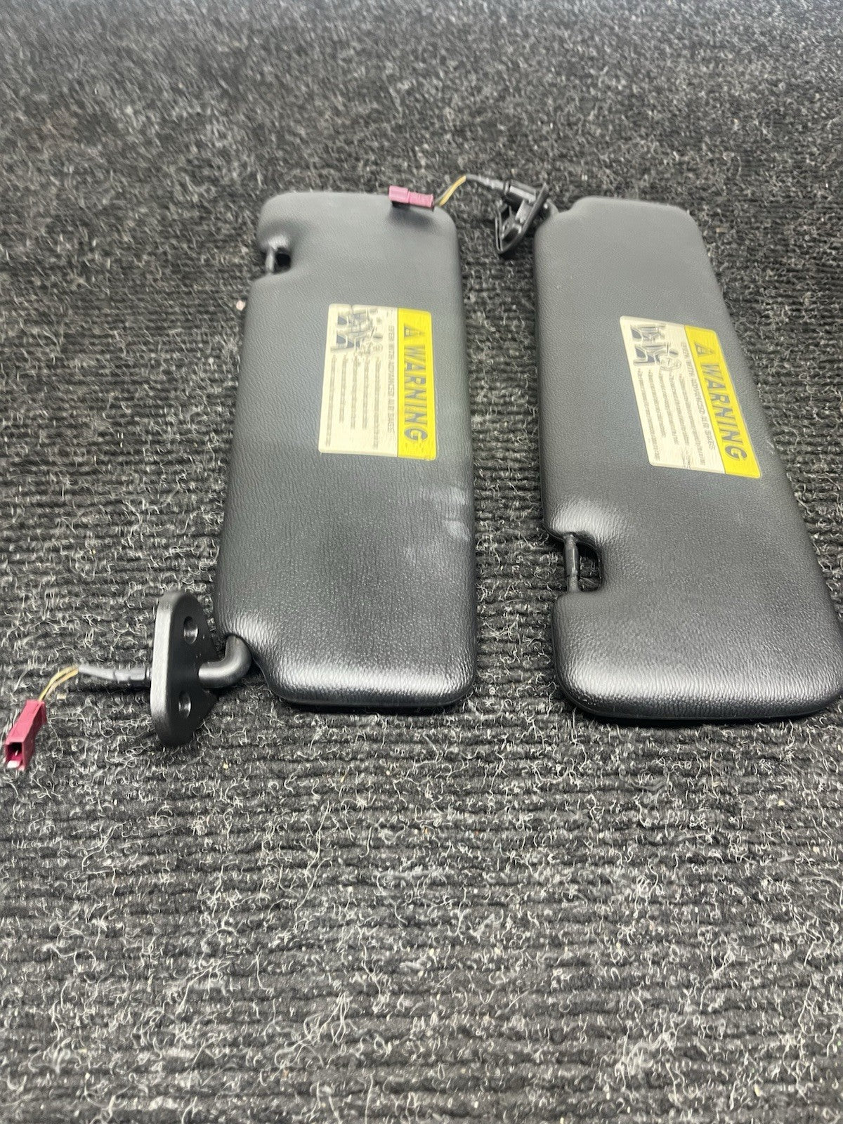 ☑️ 2006-2013 BMW E93 Sun Visor Shade Set Visors Left Right Pair Black OEM