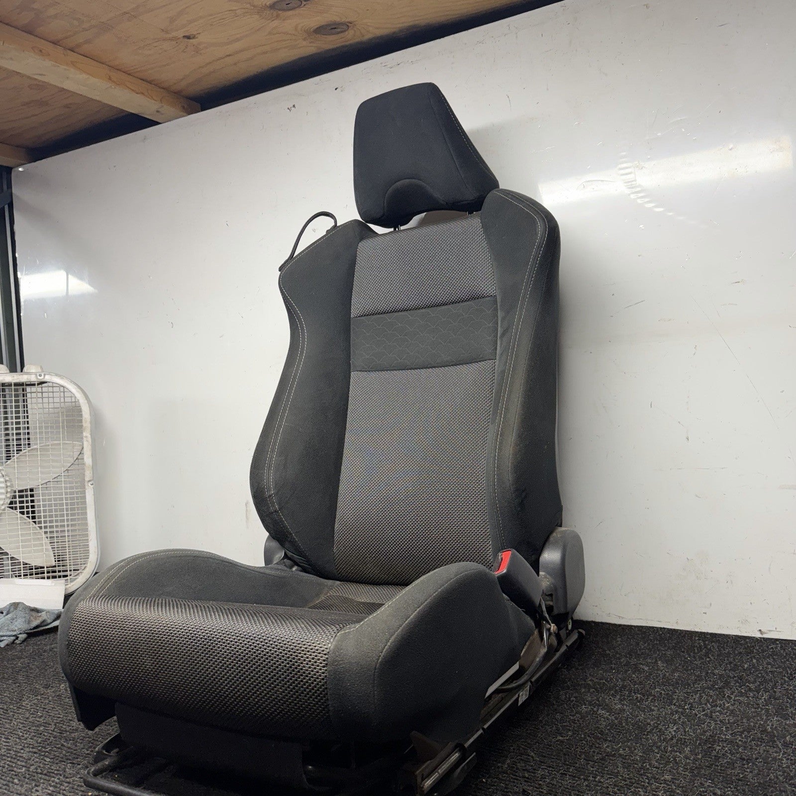 ☑️ 2017-2020 Toyota 86 Front Right Passenger Seat Su003-06563 Black Cloth
