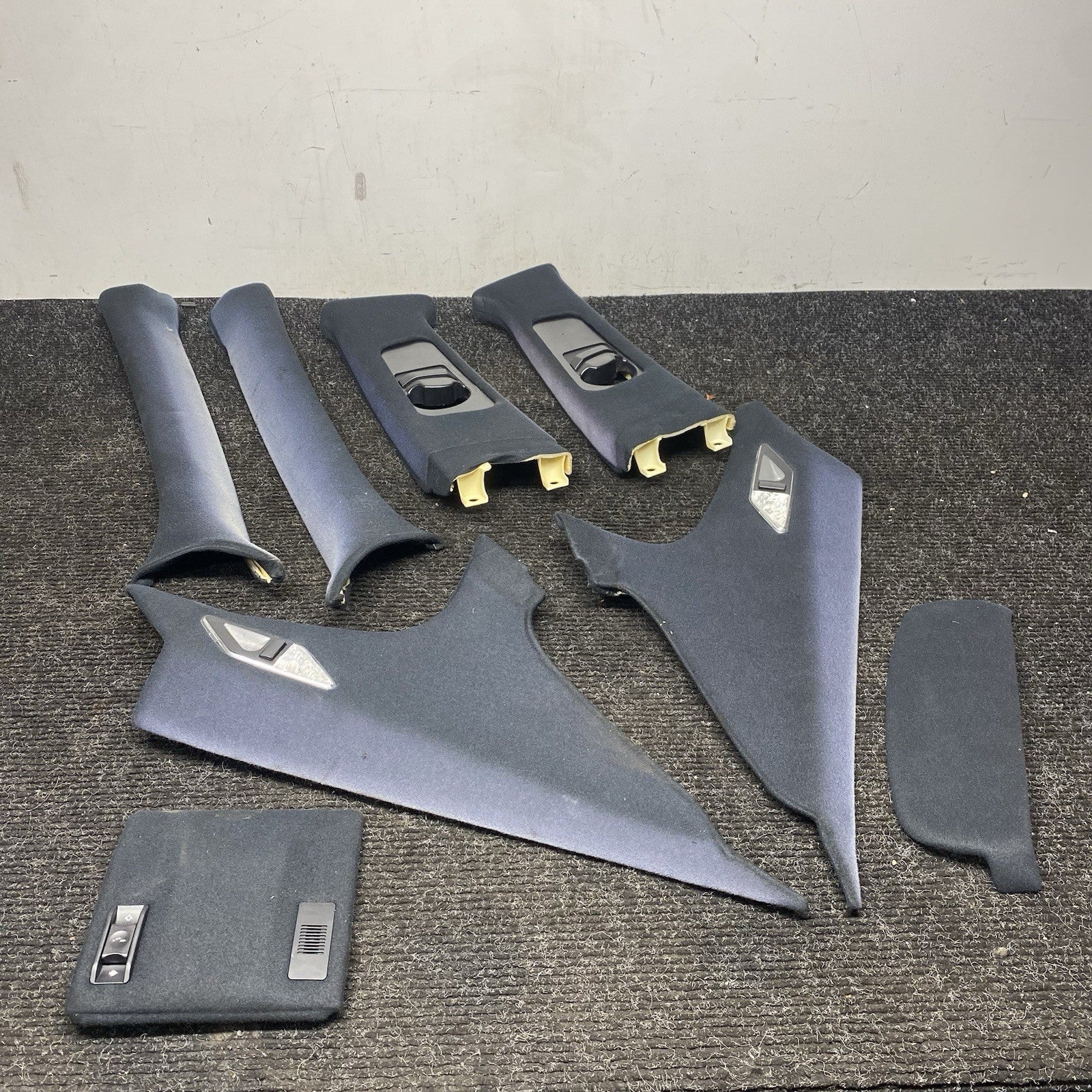 ☑️ BMW E46 3-Series Sedan Pillars Lights Trims Set 1999-2005 OEM Black