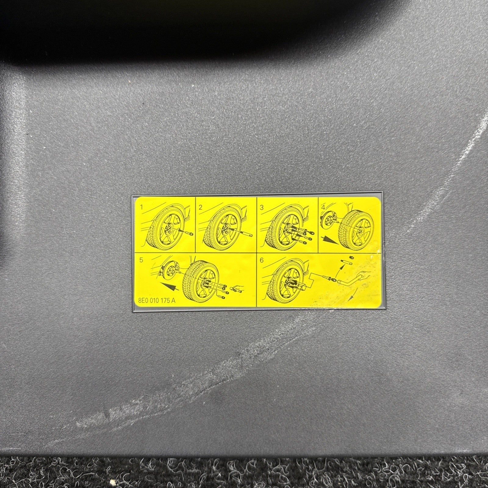 ☑️ AUDI 2009-2016 S4 A4 S5 A5 Q5 TRUNK SPARE TIRE WHEEL COVER 8T0012116B OEM