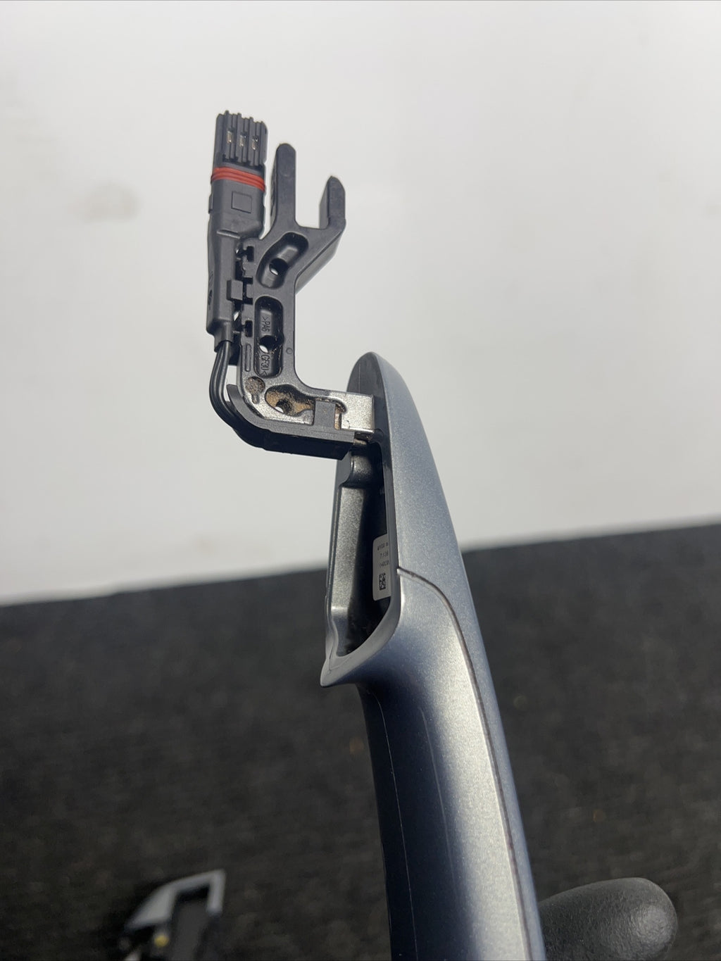 BMW 335i E92 Right Passenger Door Handle OEM A34 Comfort Access