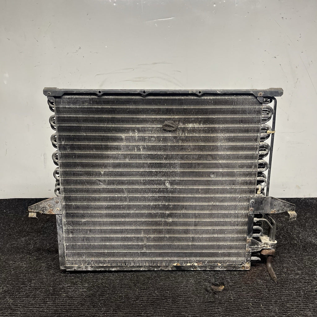 ☑️ 91-00 BMW E36 3 Series M3 AC Condenser Evaporator Fan Shroud Assembly OEM