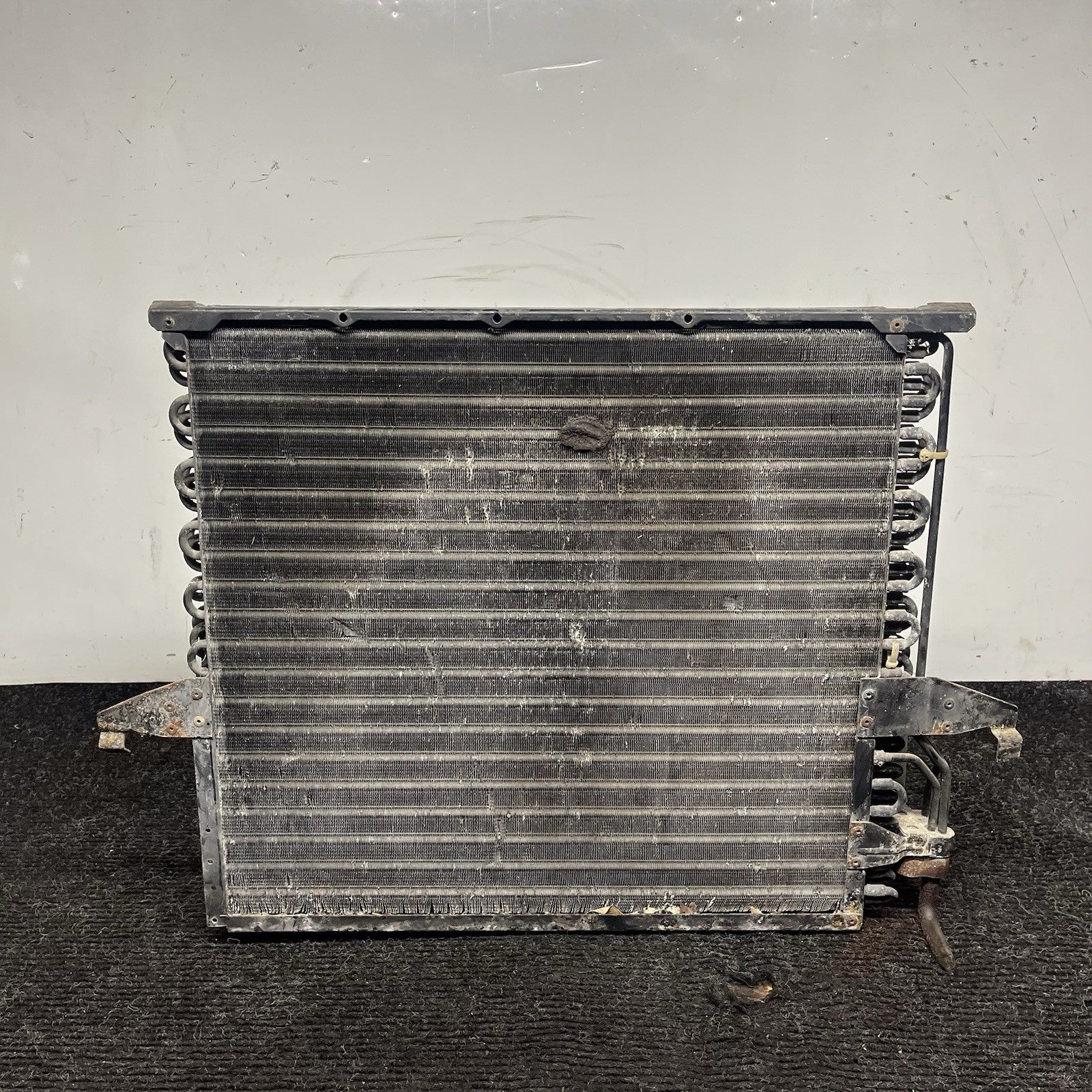 ☑️ 91-00 BMW E36 3 Series M3 AC Condenser Evaporator Fan Shroud Assembly OEM
