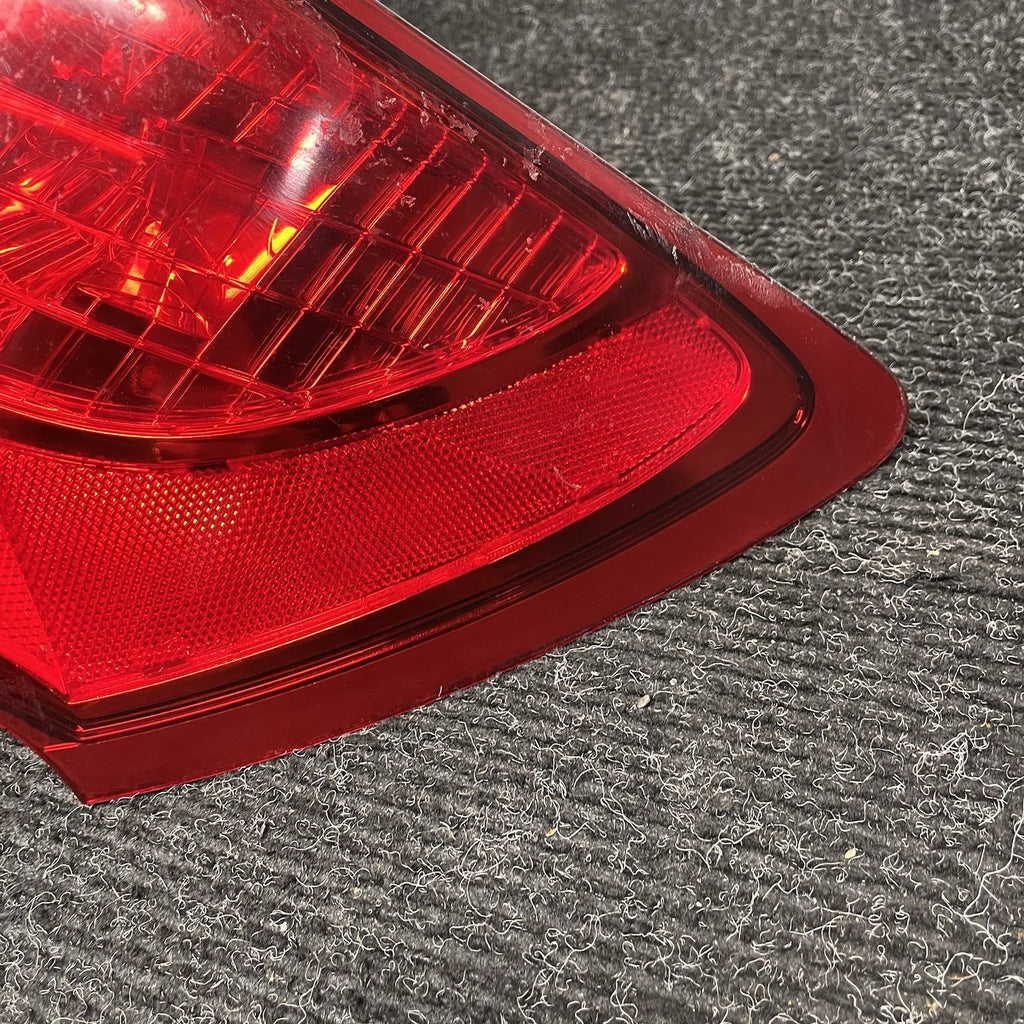 ☑️ 2008-2014 Subaru Impreza WRX STI OEM Sedan Tail Light Right Passenger Lamp