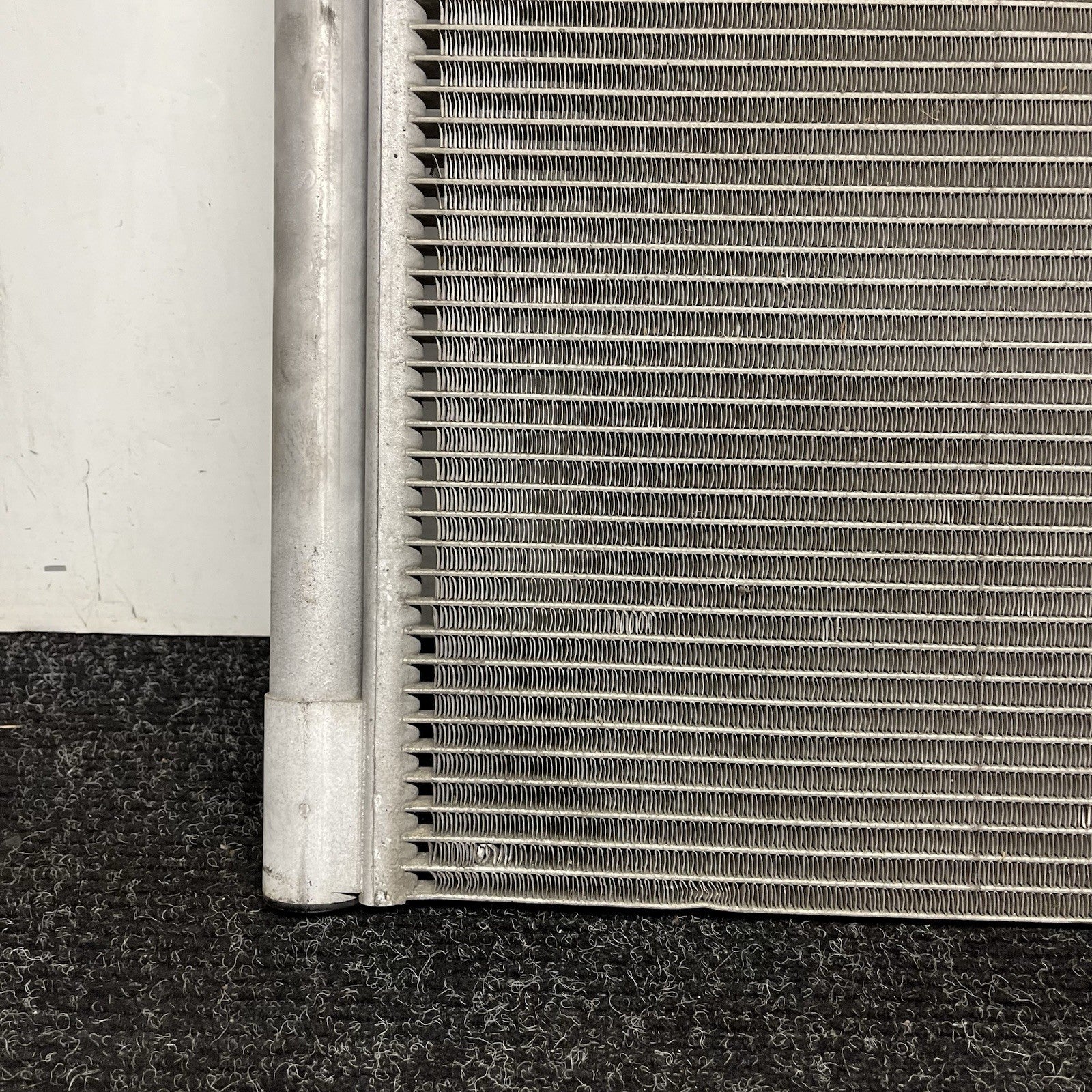 ☑️ 10-13 BMW X5 E70 AC Condenser Radiator OEM