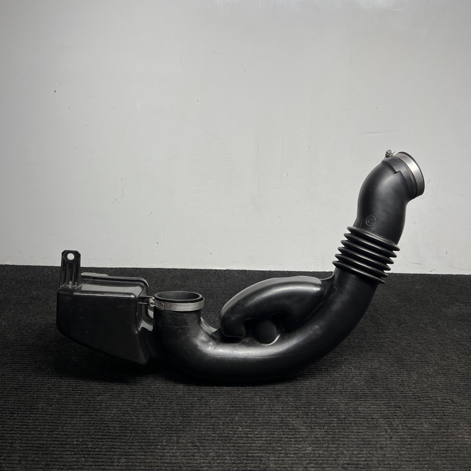 ☑️ 2017 2018 2019 2020 Subaru Impreza Air Intake Inlet Tube Duct OEM 14456AA50A