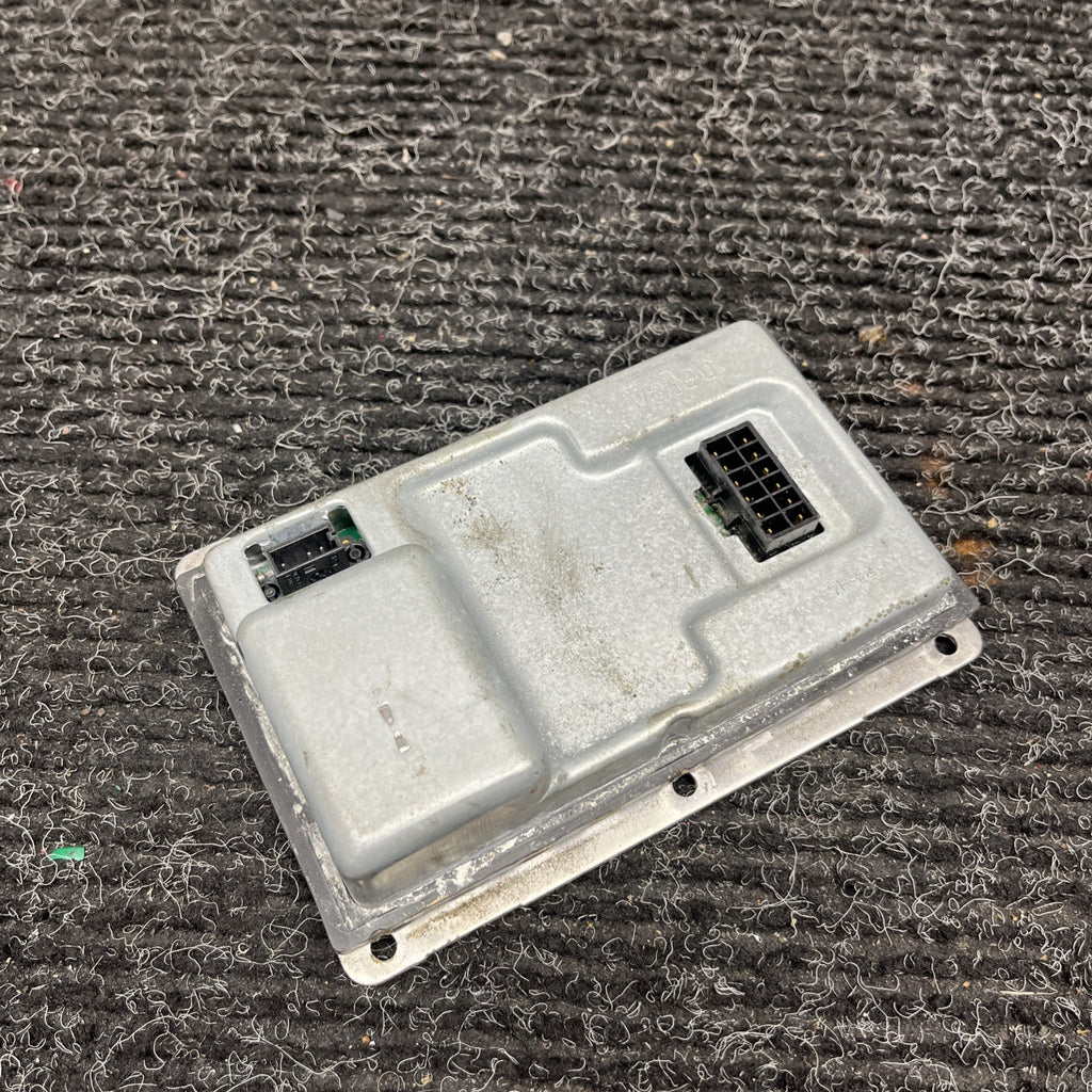 ☑️ 2004 AUDI S4 ECU XENON HEADLIGHT CONTROL UNIT 73010137M