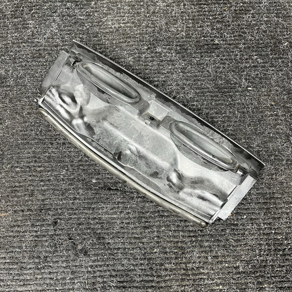 ☑️ 07-13 BMW E90 E92 335i 328i Windshield COWL Cover Heater Panel Center 9175860