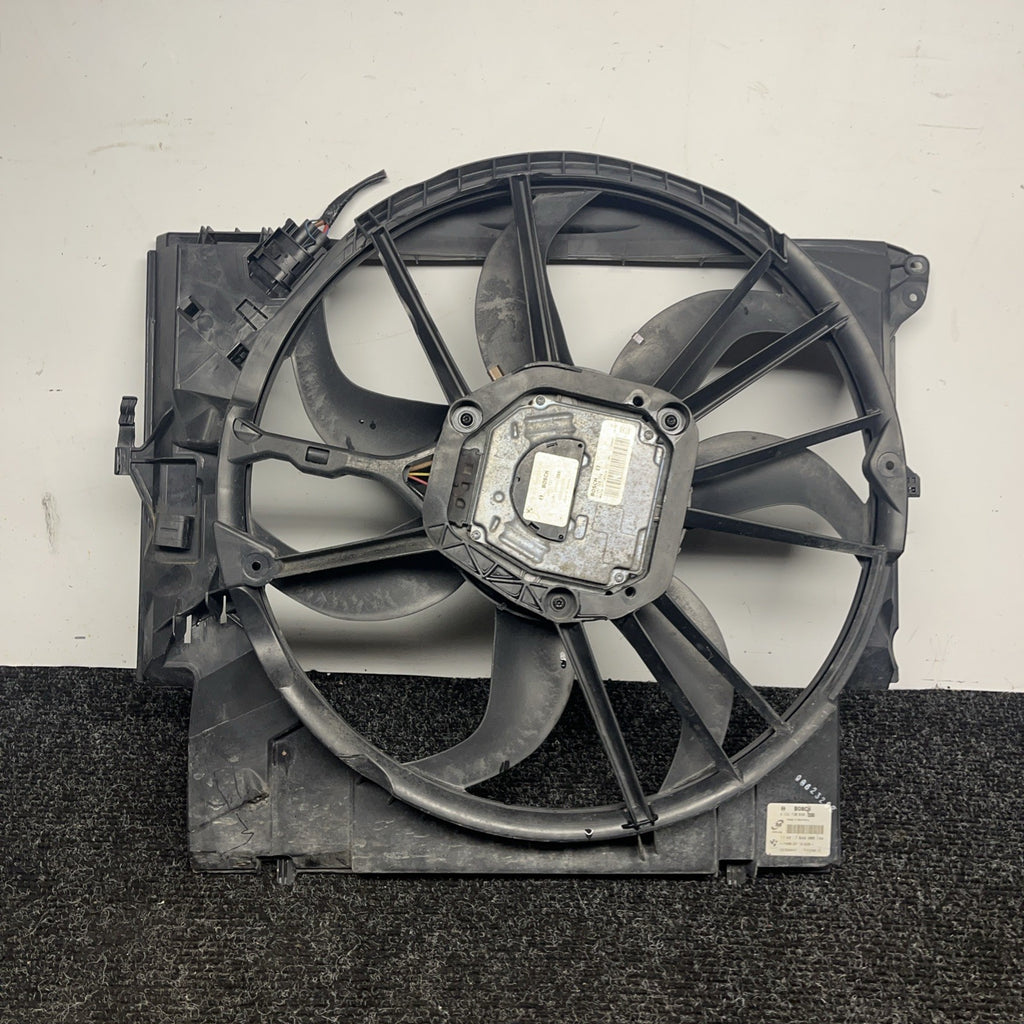 ☑️ 07-13 OEM BMW E88 E90 E92 N54 N55 Engine Radiator Cooling Auxiliary Fan 600W