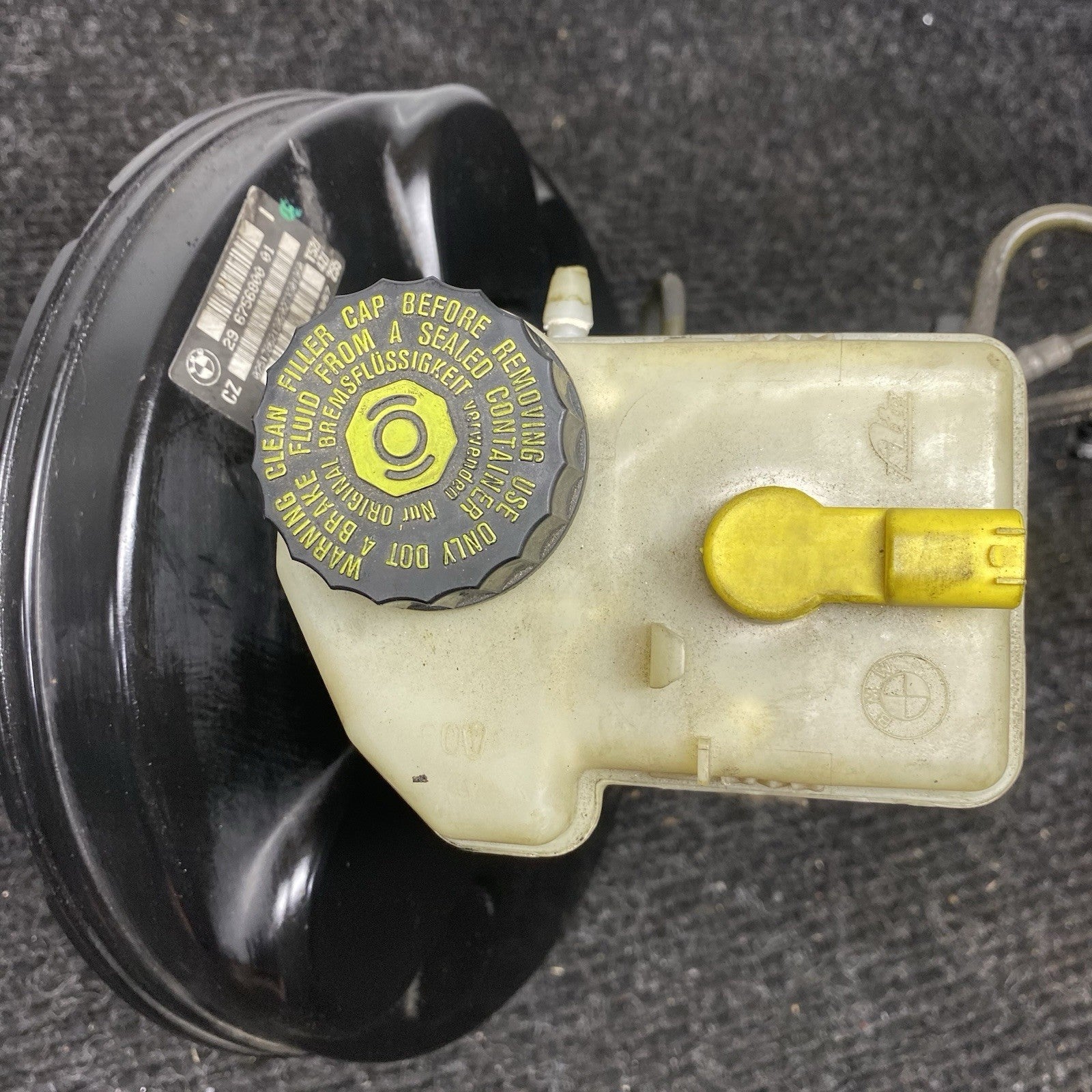 ☑️ 03-08 BMW Z4 E85 E86 Brake Booster Master Cylinder Reservoir OEM 6756800