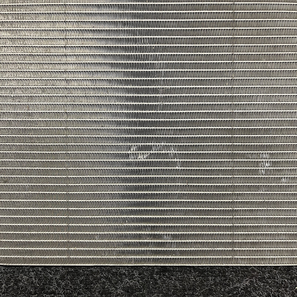 ☑️ 10-13 BMW X5 E70 AC Condenser Radiator OEM
