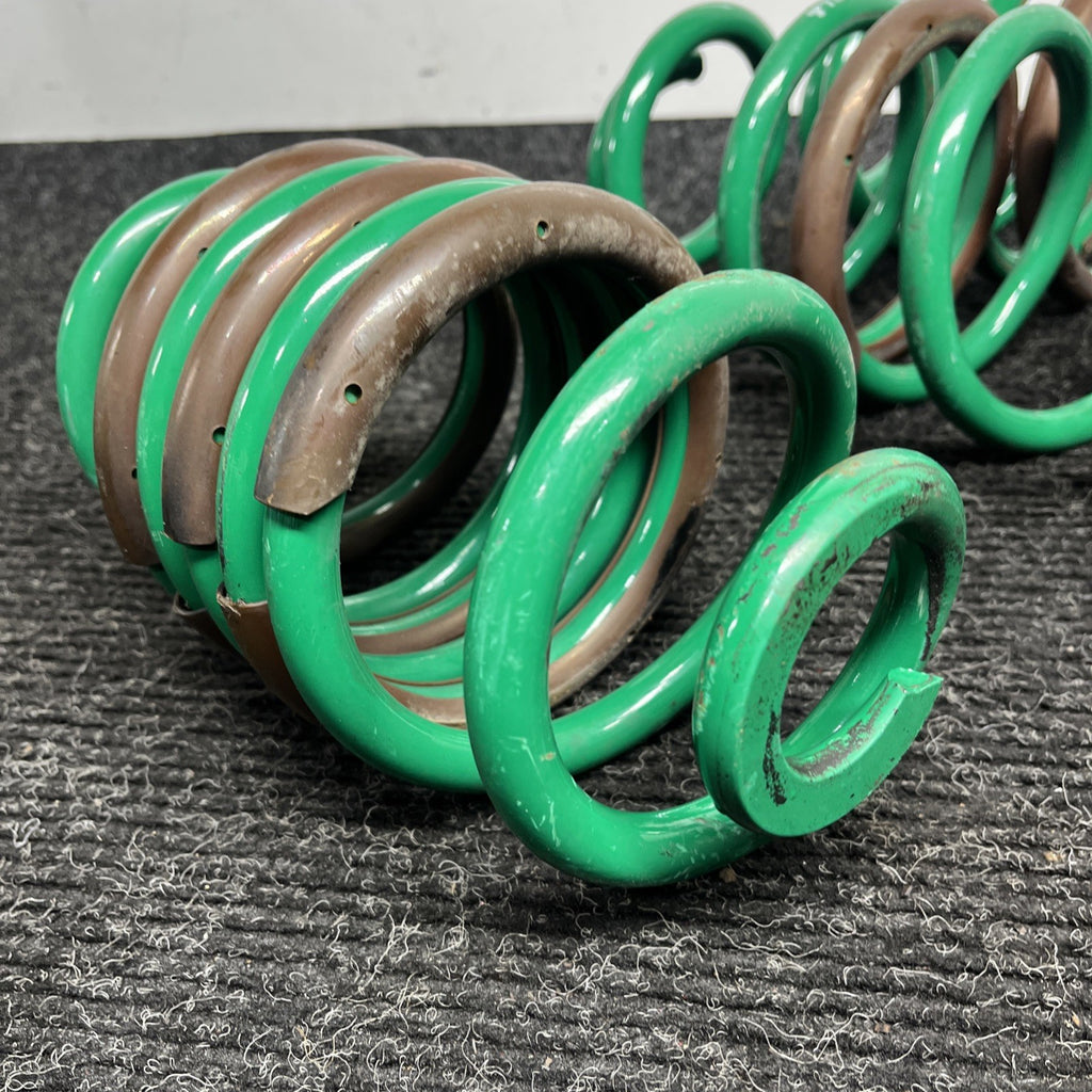 ☑️ 04 Audi S4 Tein Spring Coils SPR01-01135 R-P1 J01-0U0 TJ4