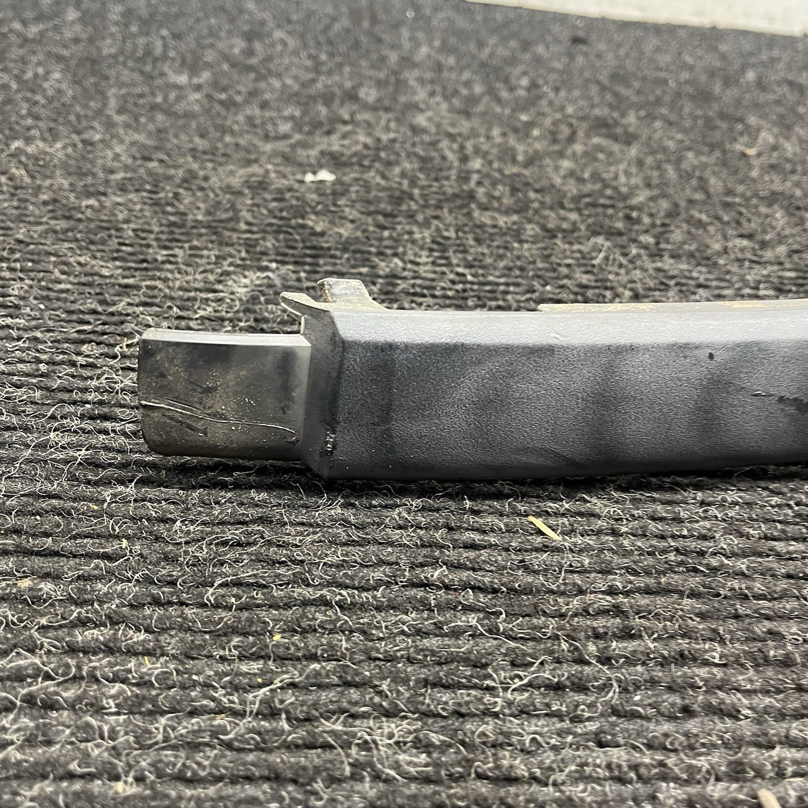 ☑️ 2002 BMW 325I E46 SEDAN REAR BUMPER TRIM MOLDING LEFT RIGHT CENTER 7030603