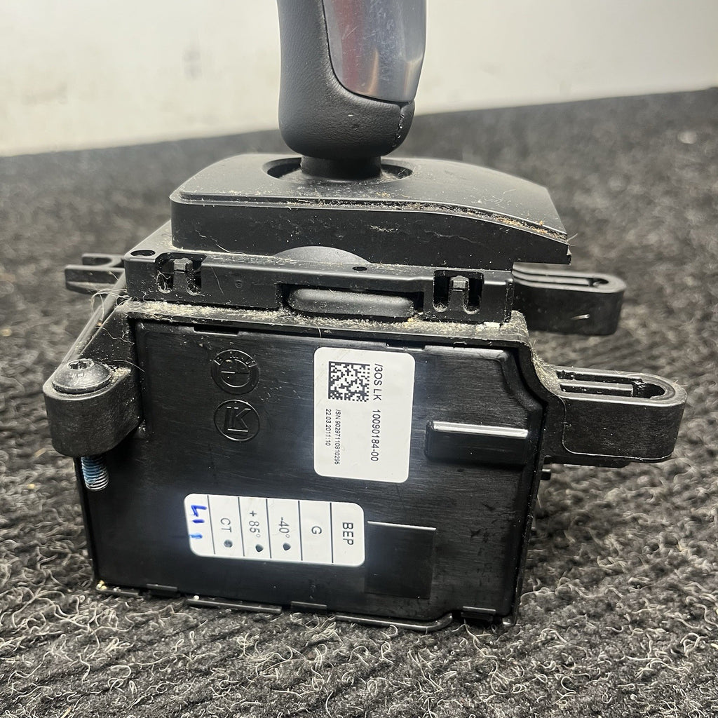☑️ 2011 BMW X3 Automatic Gear Shifter Lever Assembly OEM 9253077