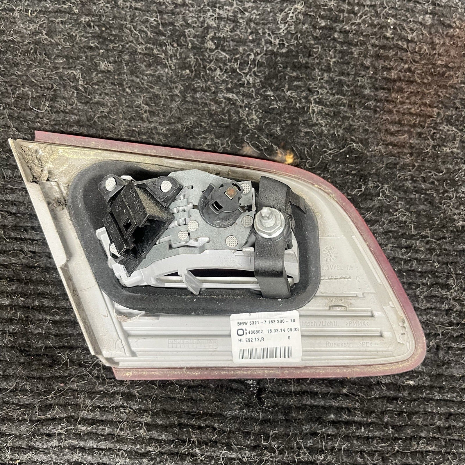 ☑️ 2007-2010 BMW E92 328i 335i COUPE INNER PASSENGER TAIL LIGHT PRE-LCI OEM NOTE