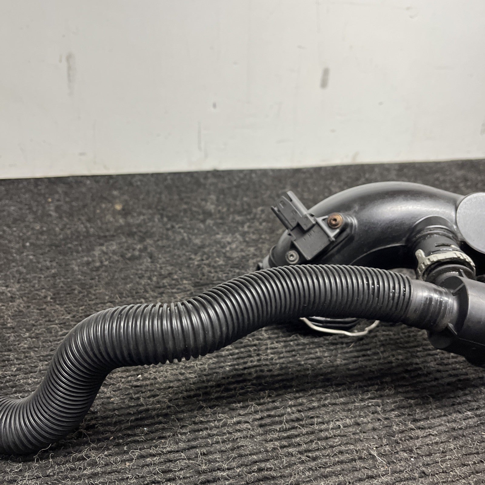 ☑️ BMW E90 E92 E93 E88 E82 N54 335iX 335i 135i Charge Air Induction Tract Pipe