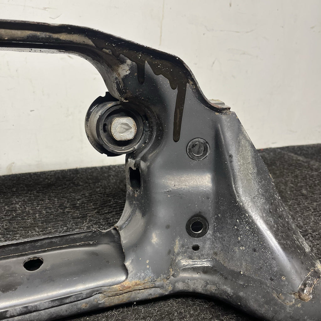 ☑️98-06 BMW E46 3 Series Rear Lower Axle Subframe Crossmember Carrier Cradle OEM
