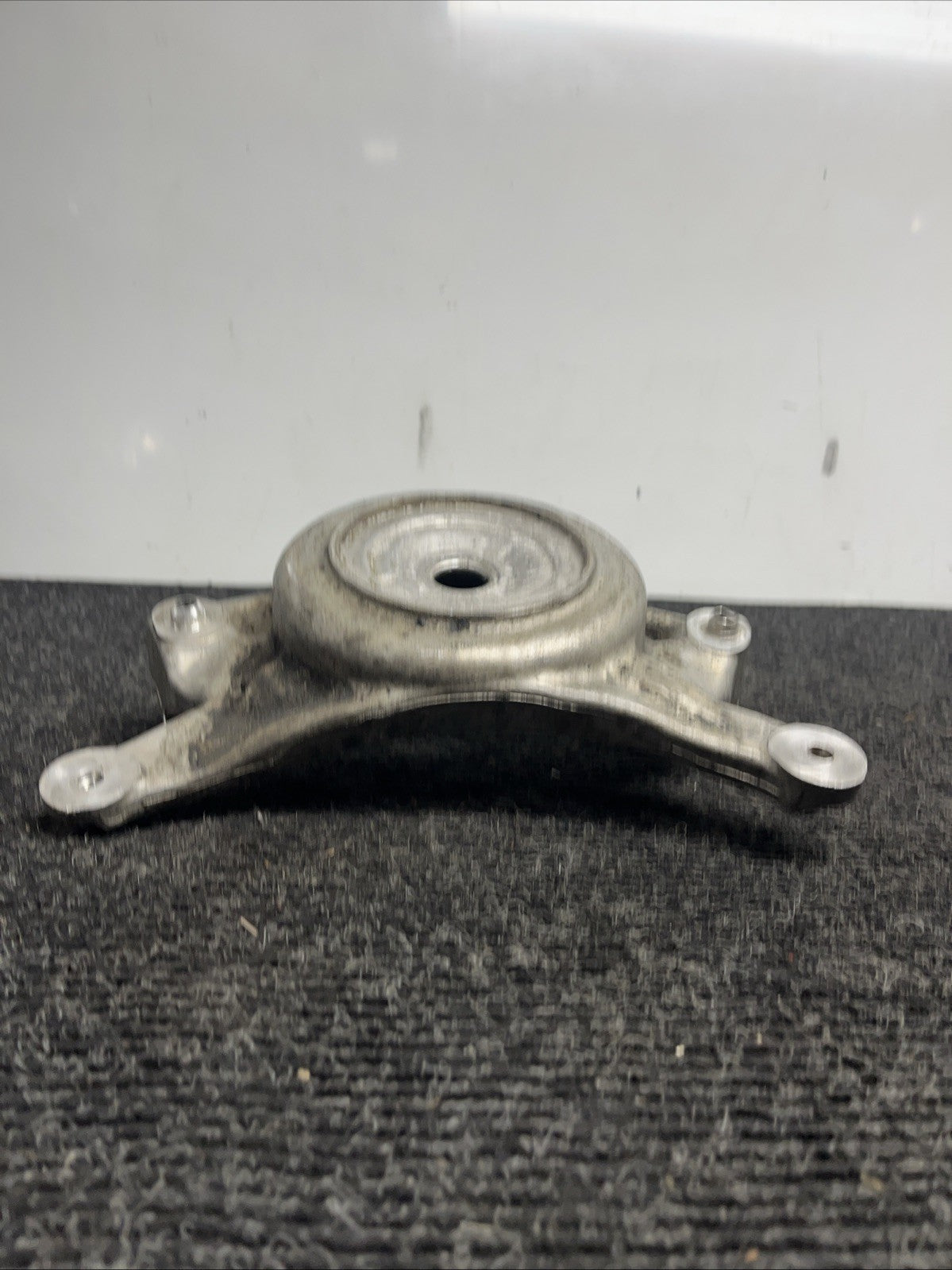 ☑️ 2009-2017 AUDI Q5 SQ5 - Front Strut Mount 8K0412383F