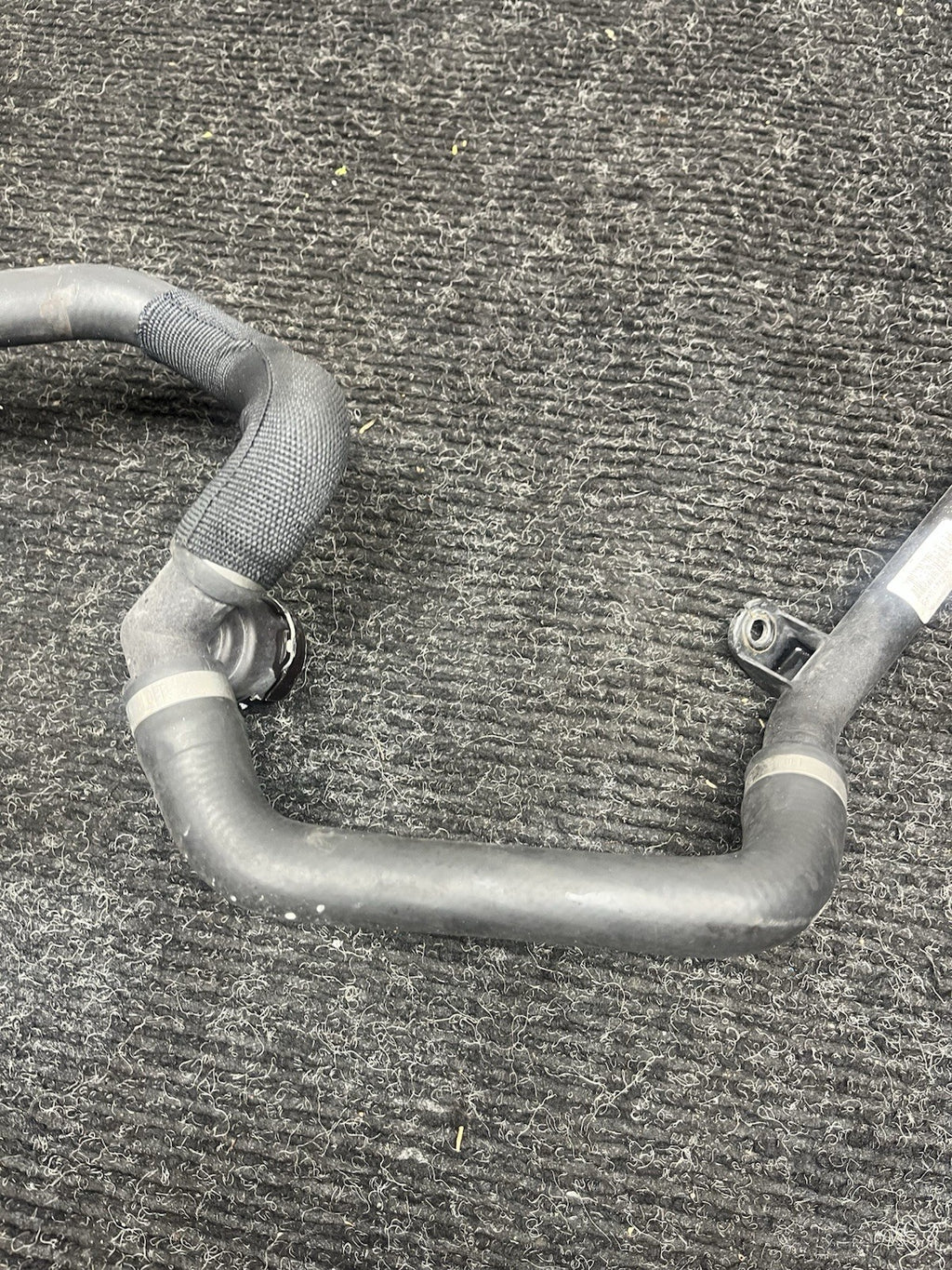 ☑️OEM BMW E88 E92 E93 N54 AWD MT Thermostat Hose Heater Coolant Return Pipe Line