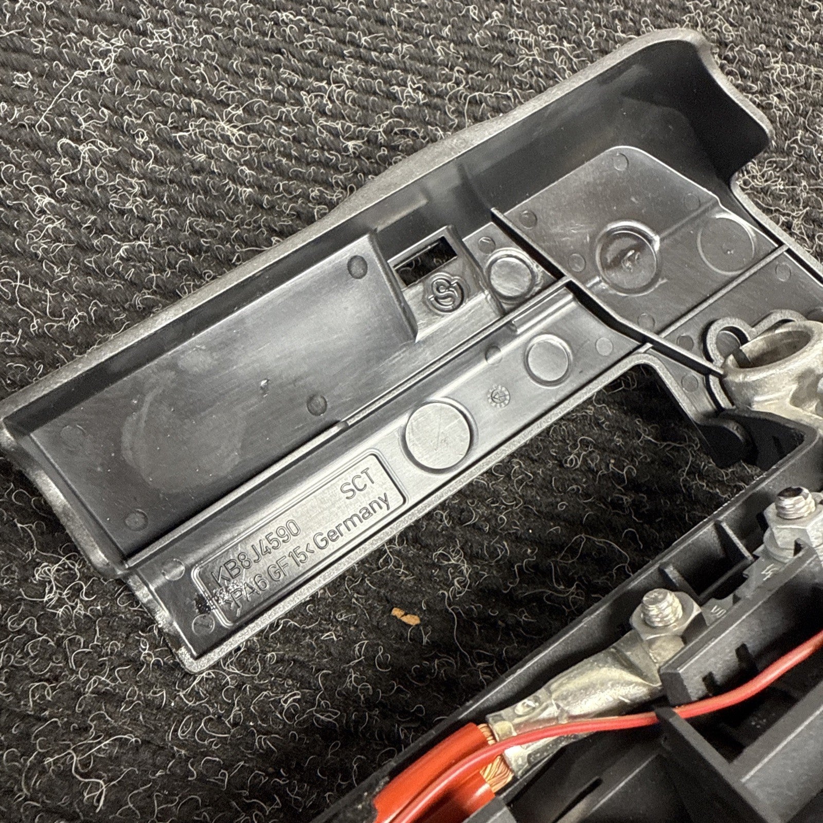 ☑️ 2009-2017 AUDI B8 A4 Positive Battery Connector 8J0915459 OEM