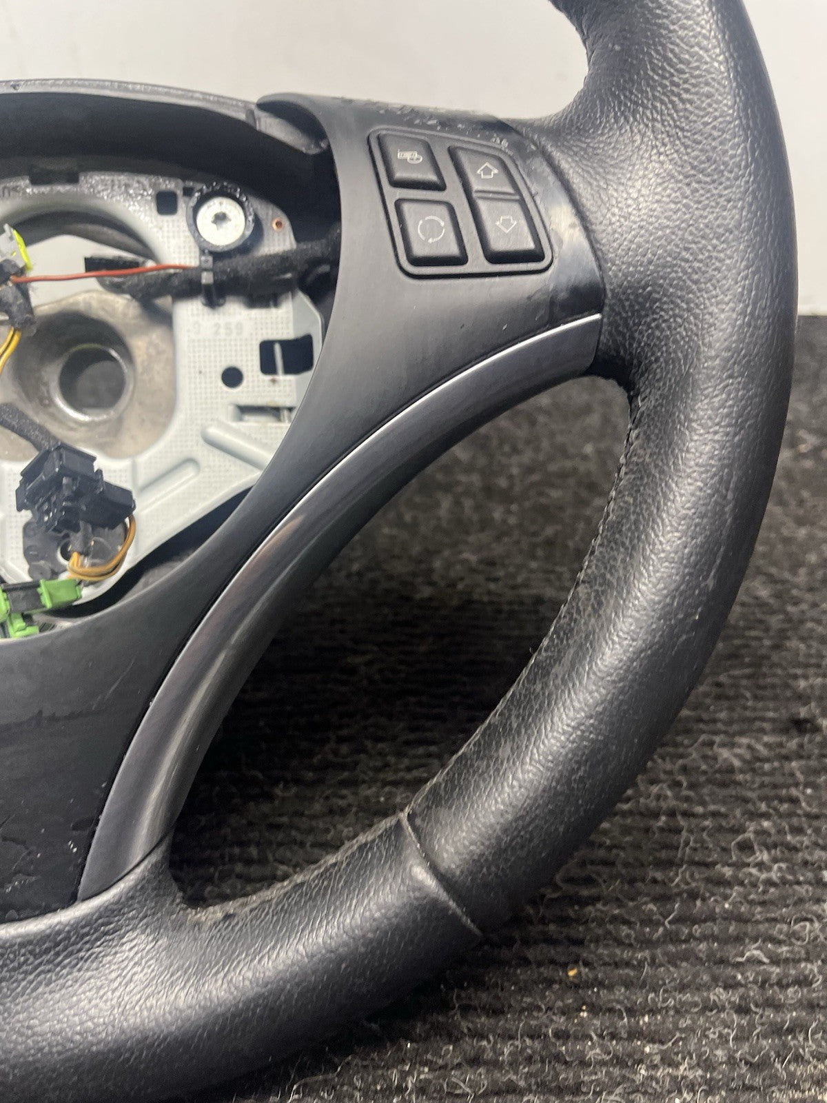 ☑️ 06-10 OEM BMW E92 E93 335 Sport Steering Wheel Black LEATHER Manual