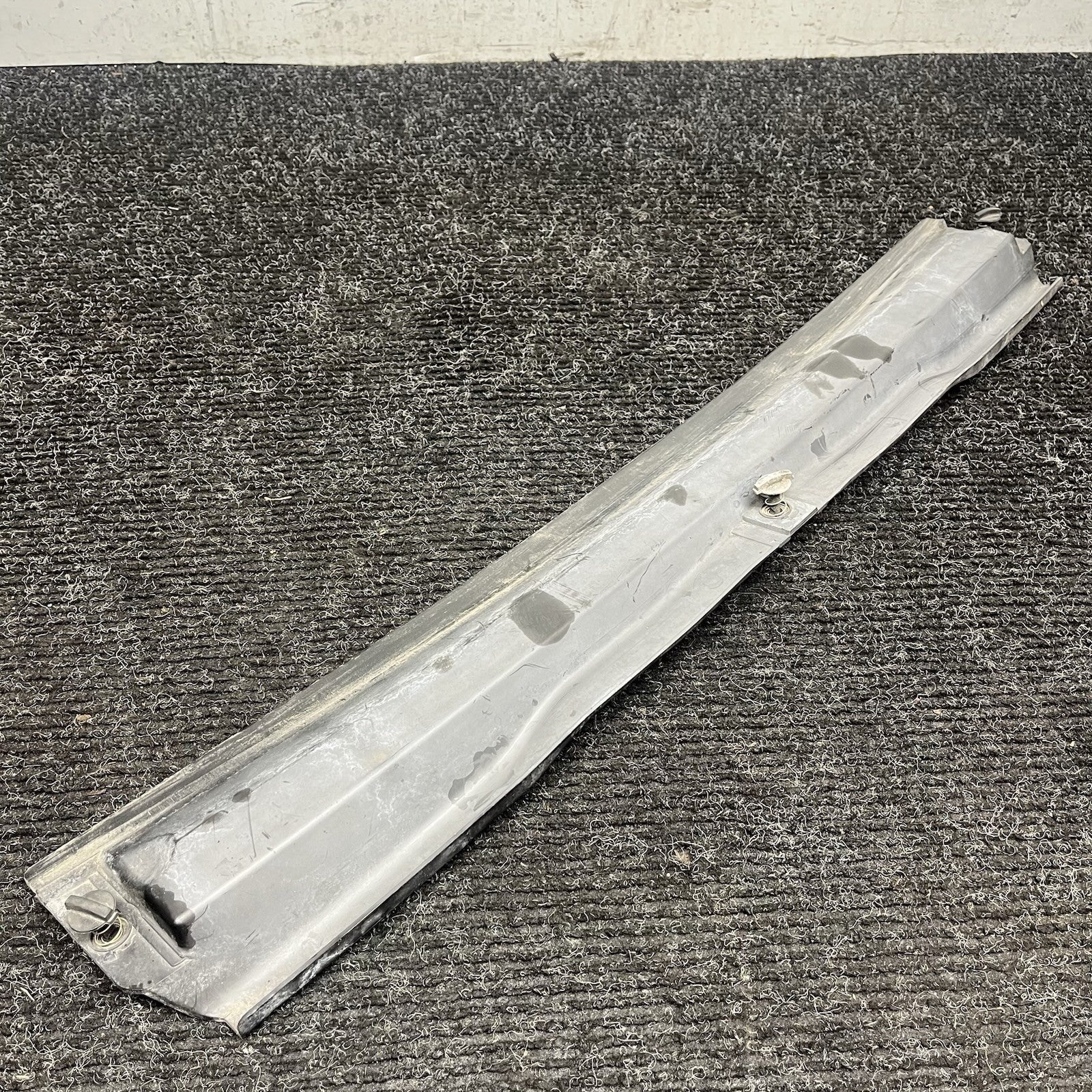 ☑️ 98-06 Bmw E46 3 Series Cabin Air Filter Blower Motor Bottom Housing Cover Oem