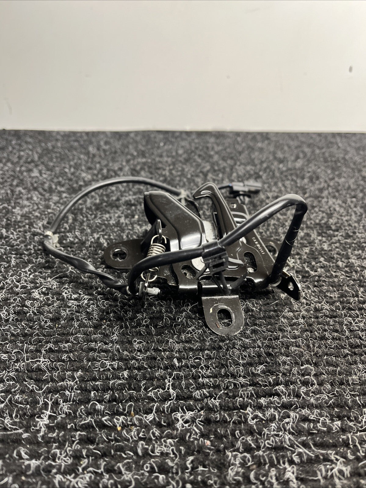 ☑️ 2022 - 2024 TOYOTA GR86 FRONT HOOD RELEASE OPEN LOCK LATCH ACTUATOR OEM