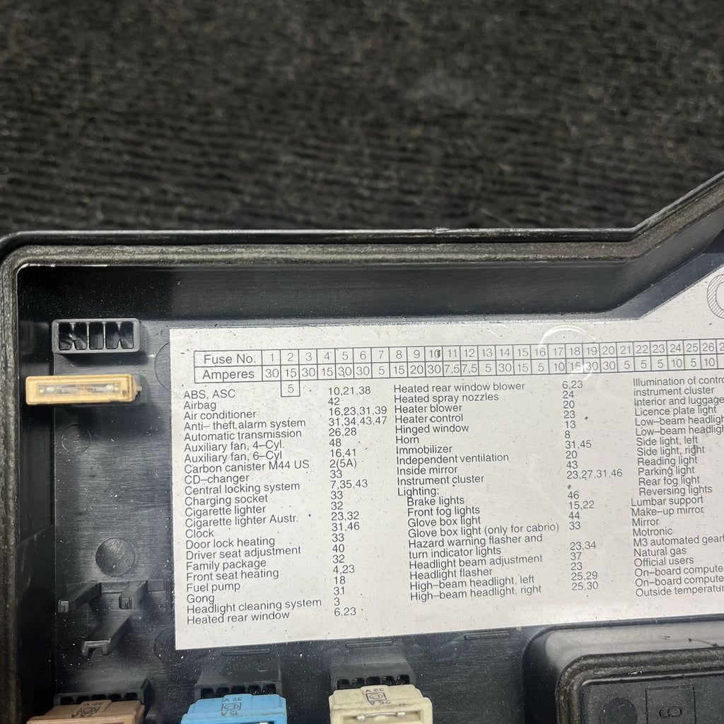 ☑️ 1995-1999 BMW M3 E36 ENGINE BAY POWER FUSE BOX COVER LID OEM 1387613