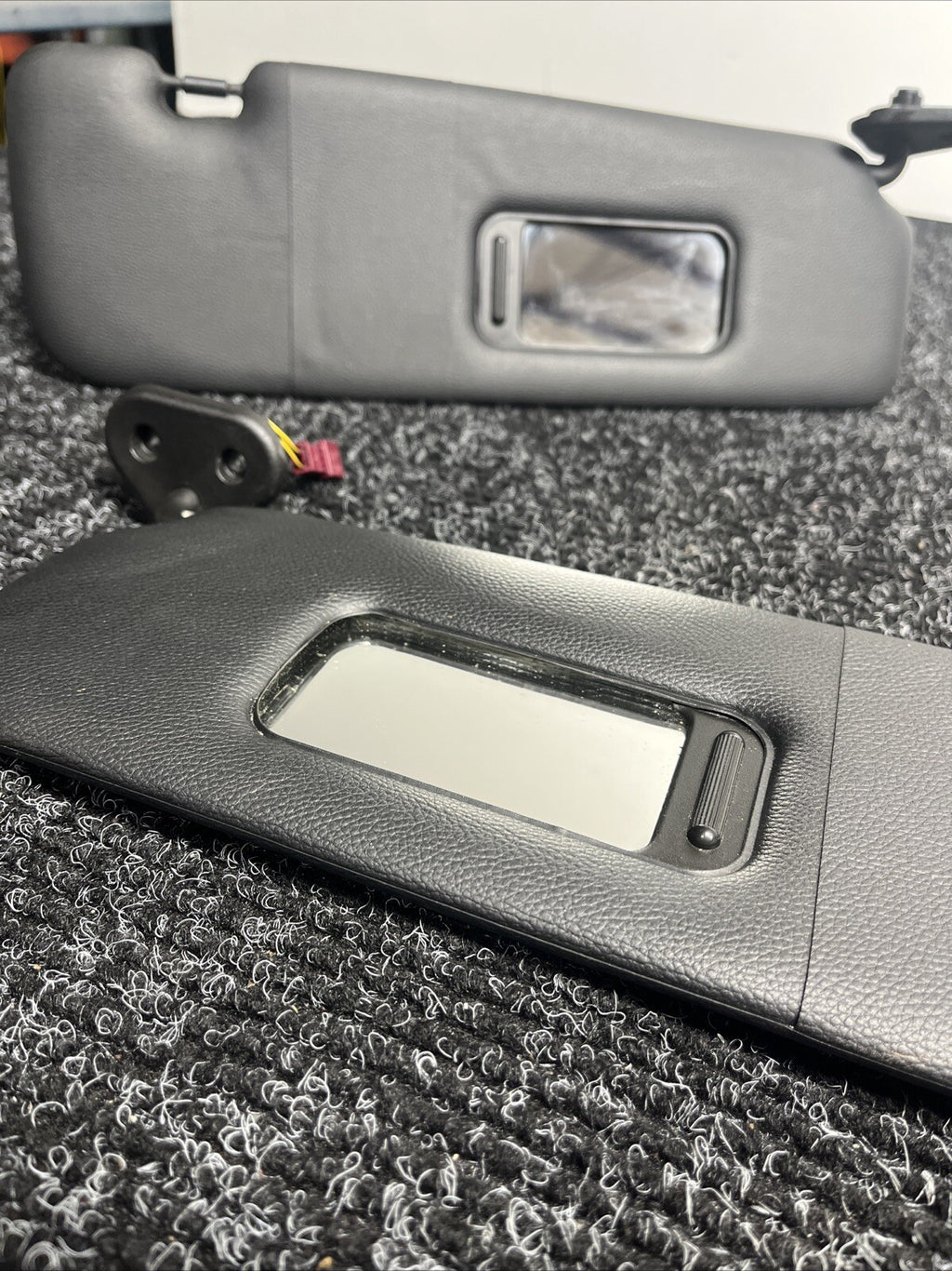 ☑️ 07-13 OEM BMW E88 E93 128 328 335 M3 Convertible Sun Visor Black Pair SET