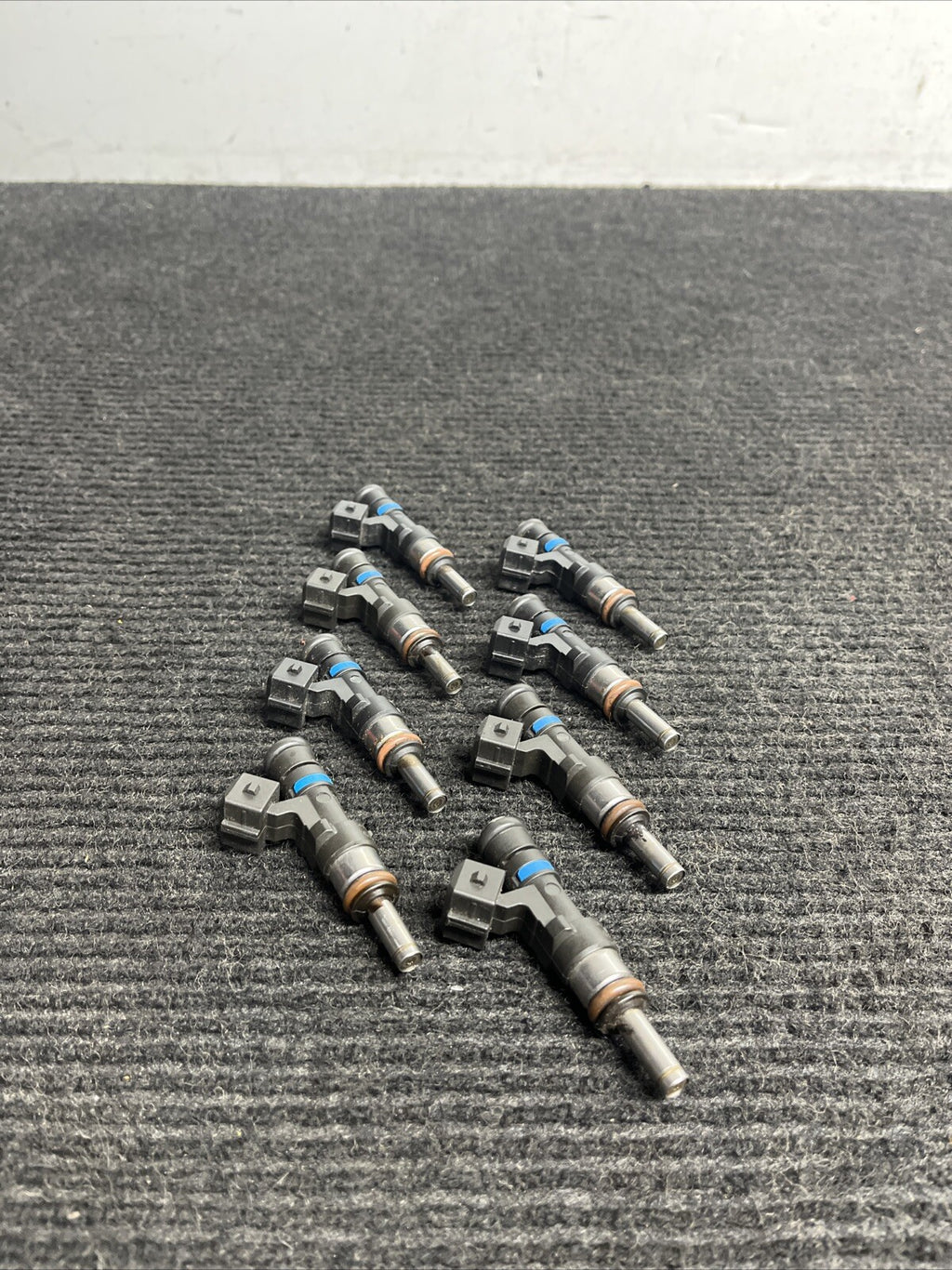 ☑️ 2008-13 OEM BMW E90 E92 E93 M3 S65 Fuel Injector Set (8) - 13647838440