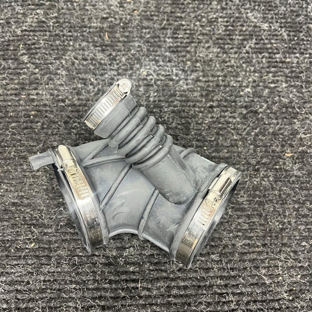 ☑️ Dorman 696-057 Engine Air Intake Hose BMW 325Ci 325i 330Ci 330i 330xi